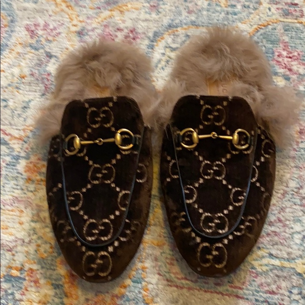 Gucci Princetown Velvet Mules with Shearling 39